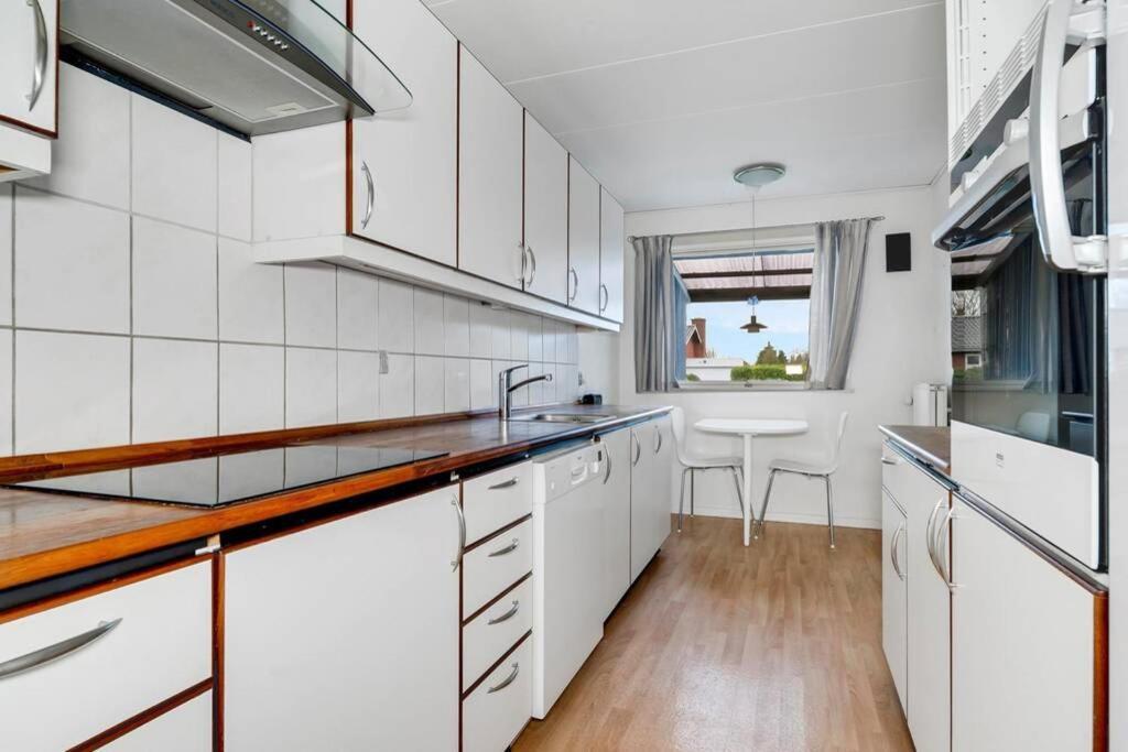 מריבו Margrethes Vej 22 - King'S Apartment - 105M2 מראה חיצוני תמונה